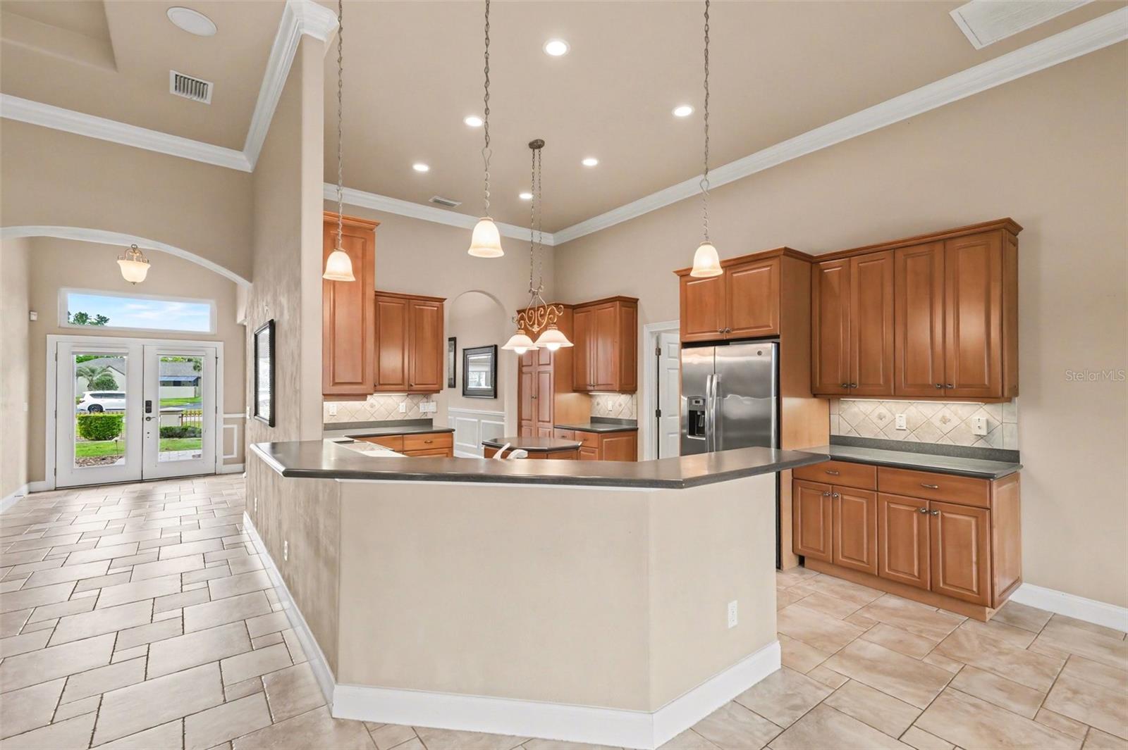 SPRUCE CREEK FLY IN - Residential