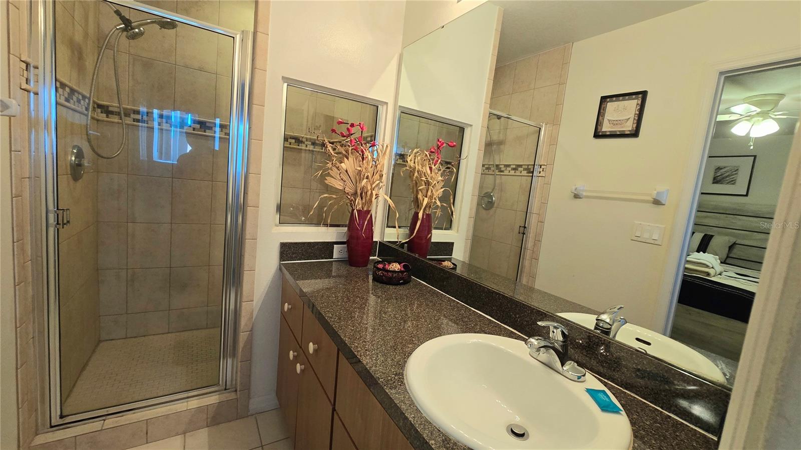 FIESTA KEY - Residential