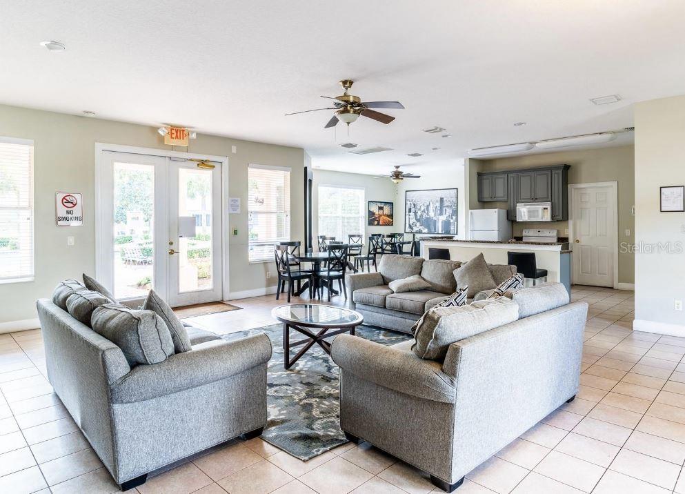 FIESTA KEY - Residential