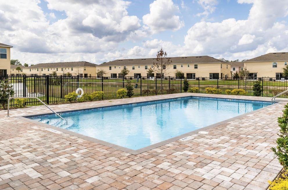 FIESTA KEY - Residential