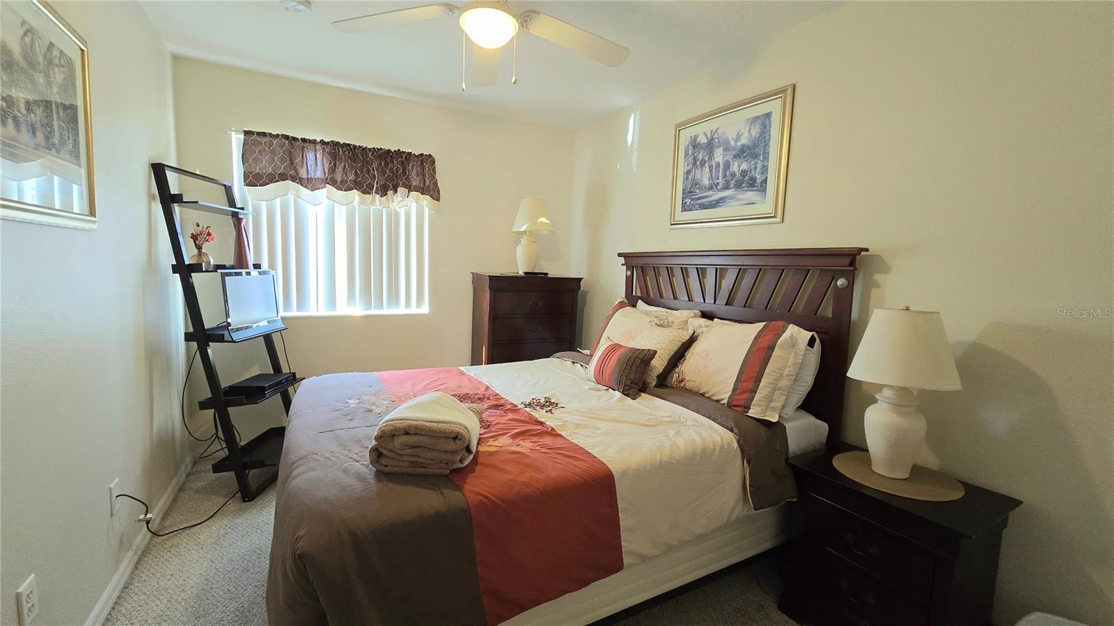 FIESTA KEY - Residential