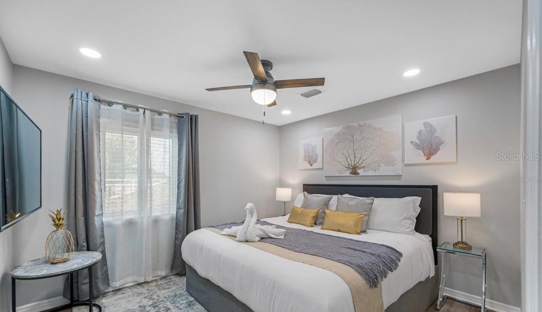 HARBOR HILLS ESTATES - Residential