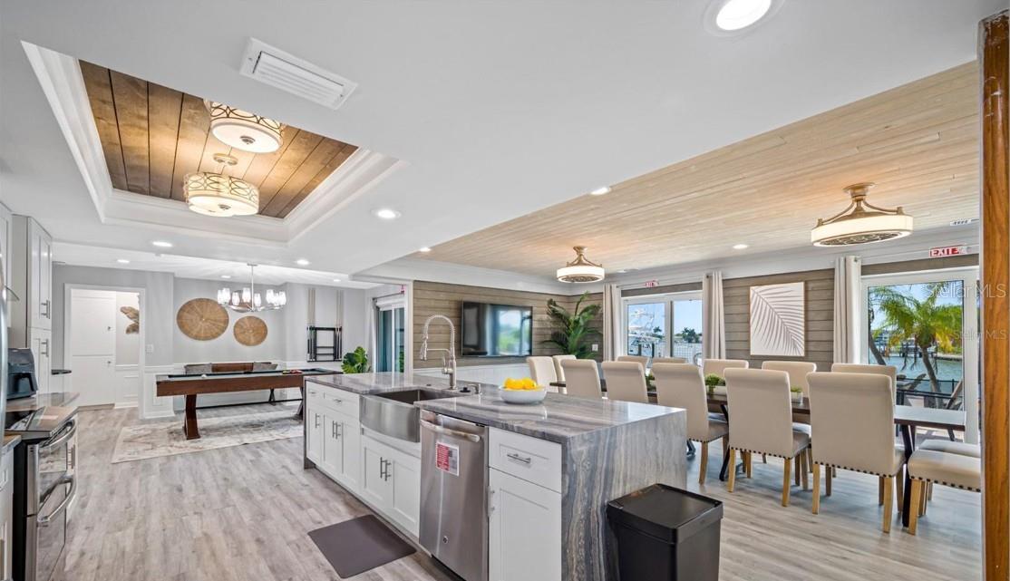 HARBOR HILLS ESTATES - Residential