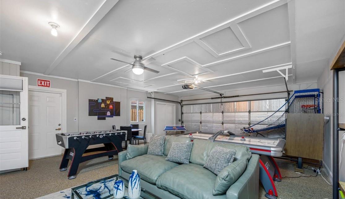 HARBOR HILLS ESTATES - Residential