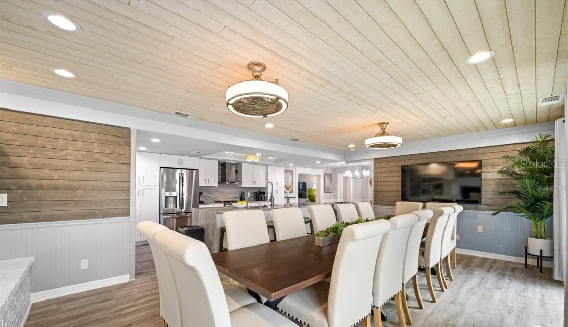 HARBOR HILLS ESTATES - Residential