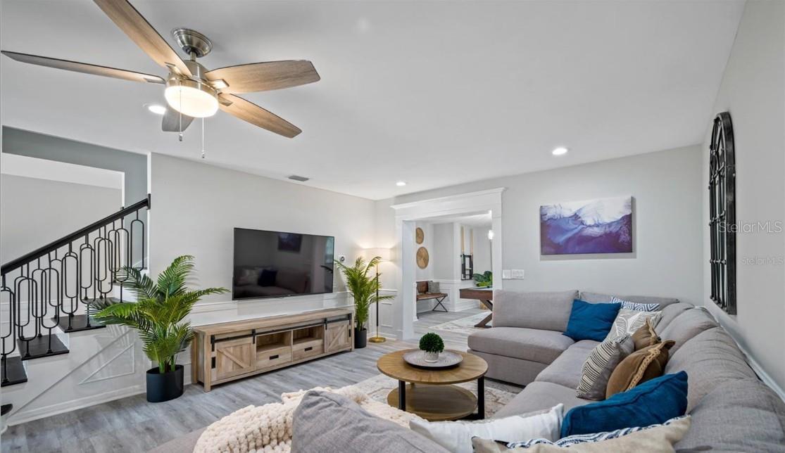 HARBOR HILLS ESTATES - Residential