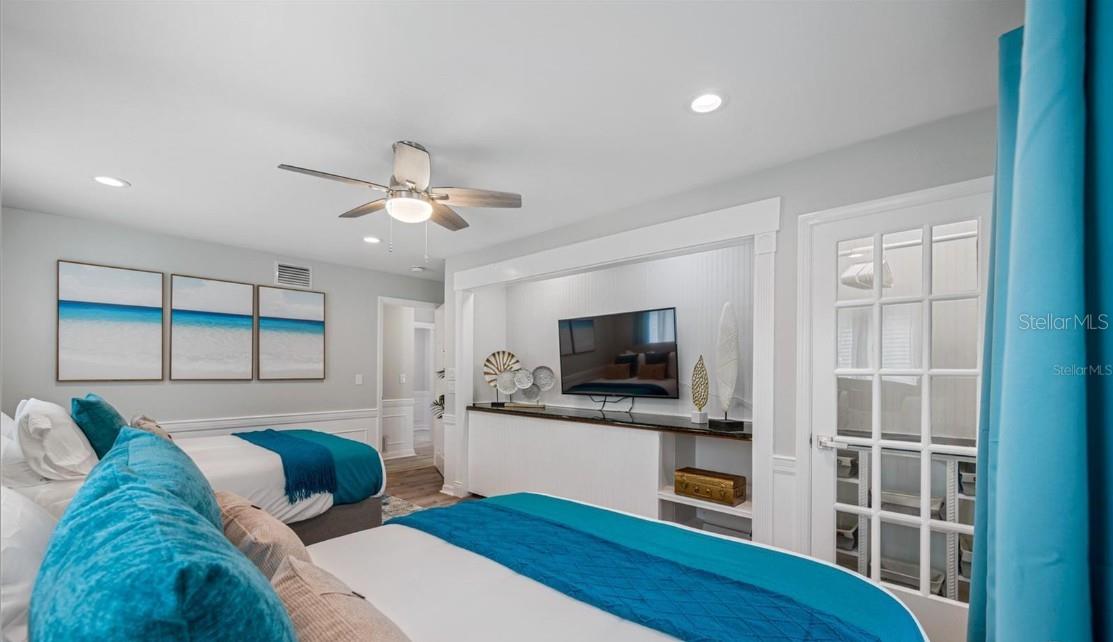 HARBOR HILLS ESTATES - Residential