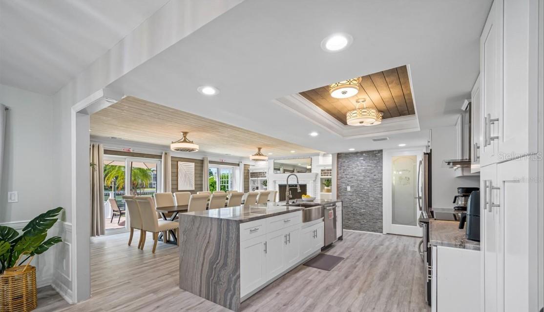 HARBOR HILLS ESTATES - Residential