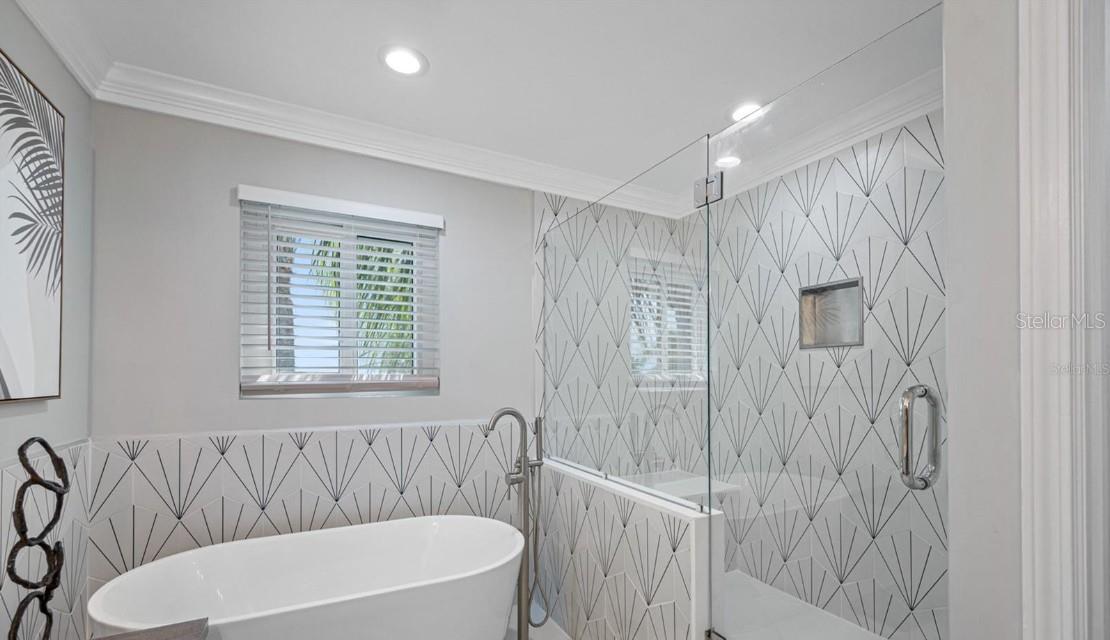 HARBOR HILLS ESTATES - Residential