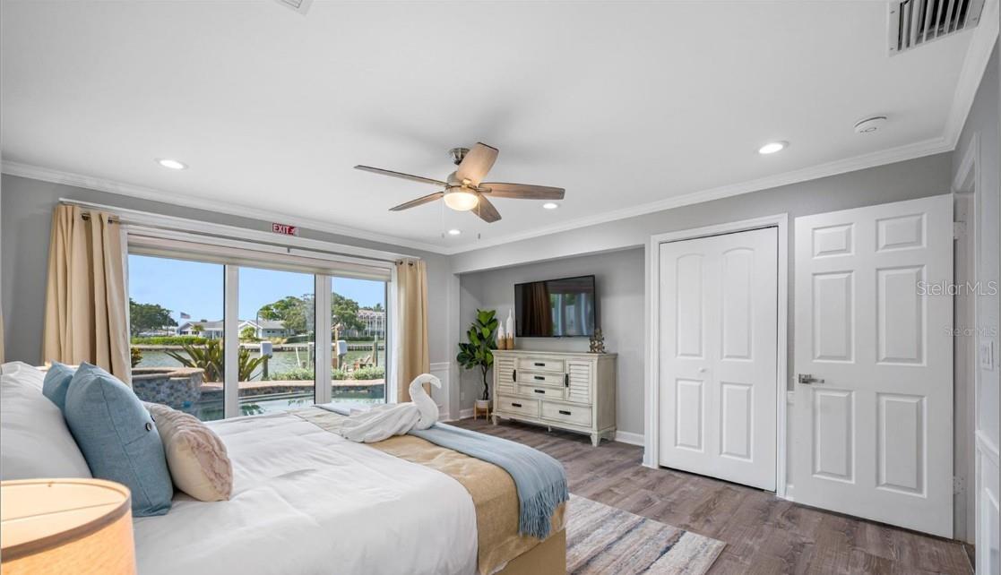 HARBOR HILLS ESTATES - Residential
