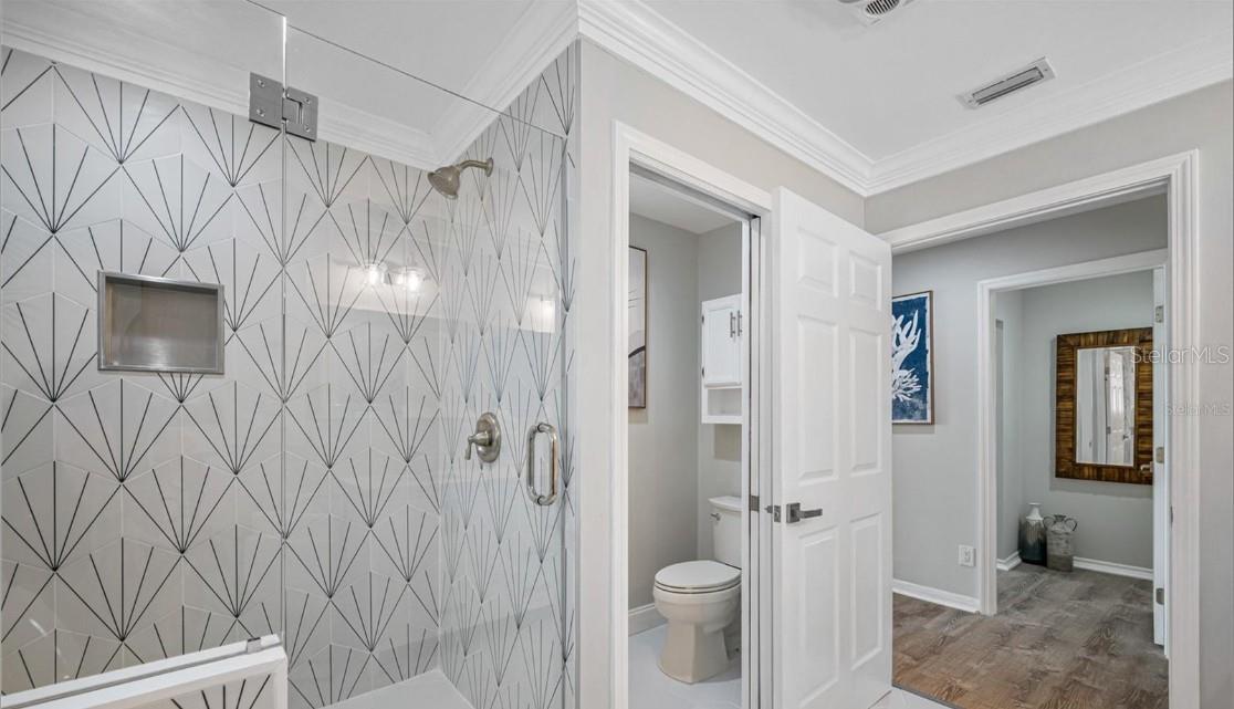 HARBOR HILLS ESTATES - Residential