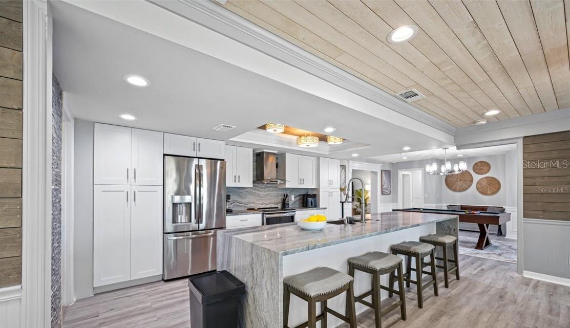 HARBOR HILLS ESTATES - Residential