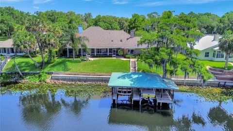 A home in DELAND