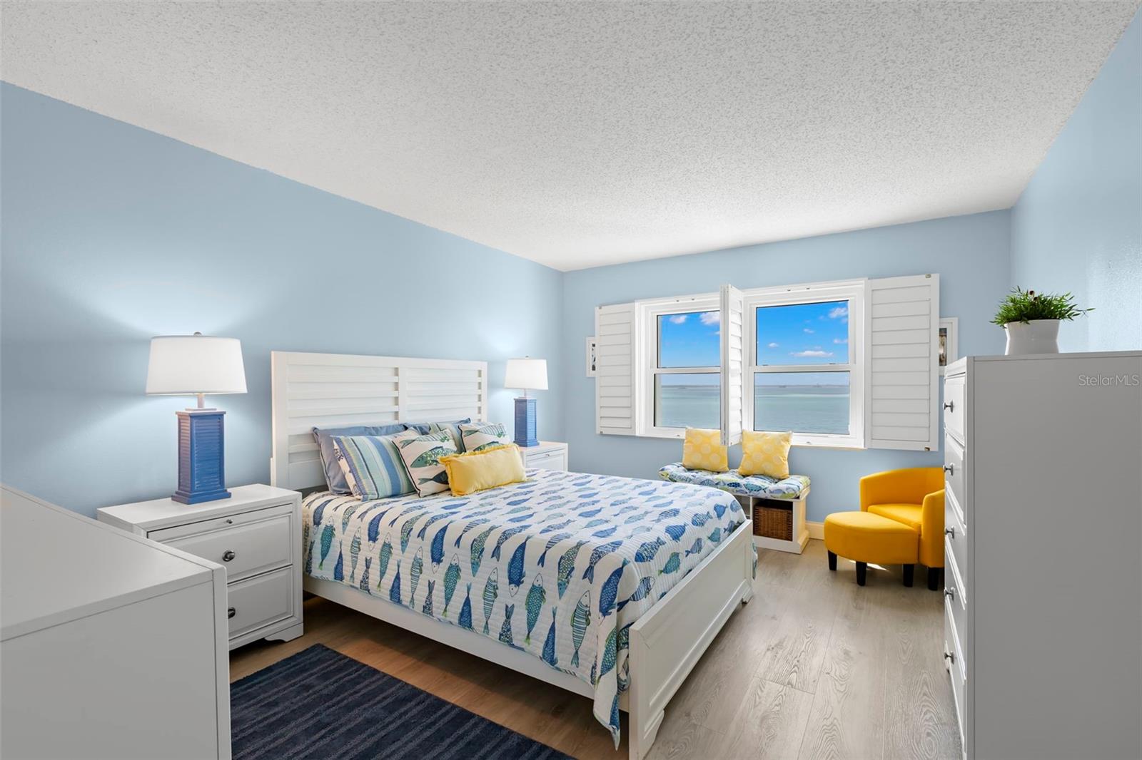 ROYAL STEWART ARMS - Residential