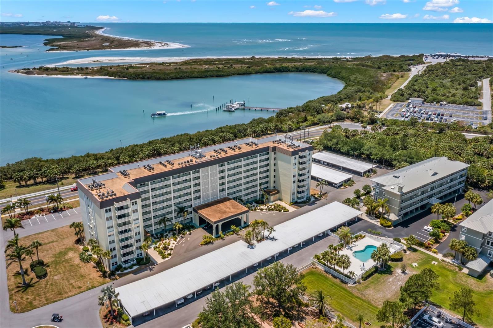 ROYAL STEWART ARMS - Residential