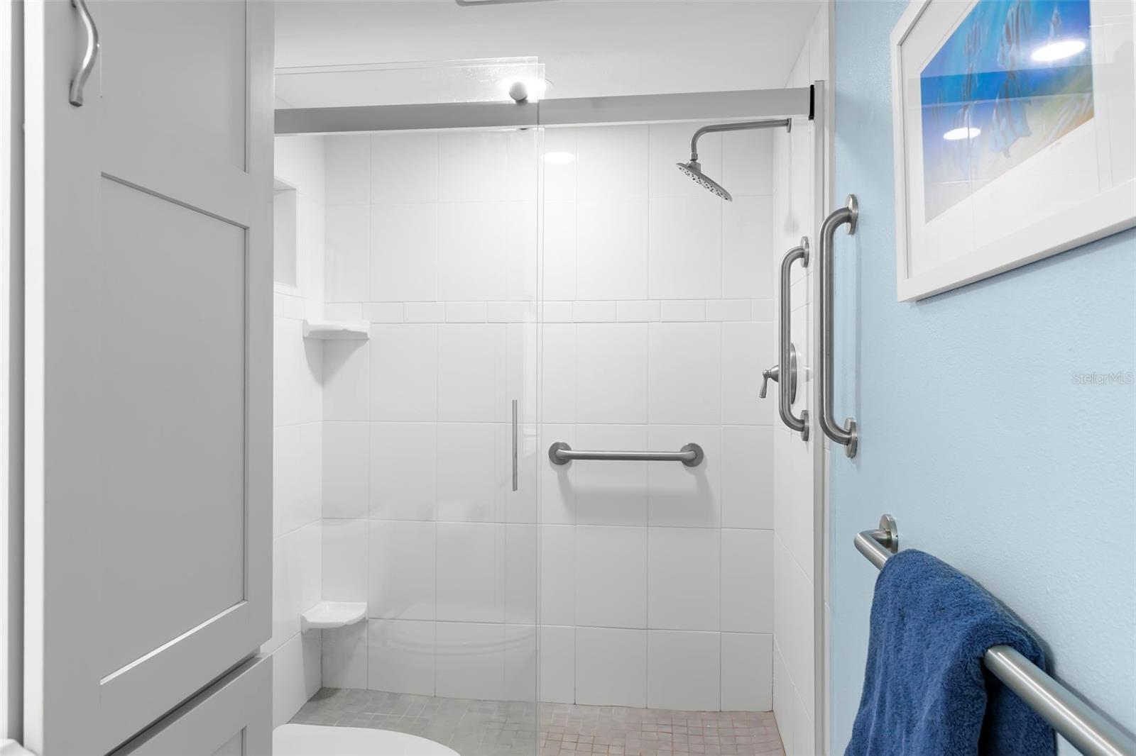 ROYAL STEWART ARMS - Residential