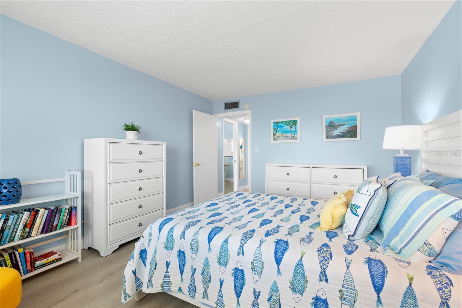 ROYAL STEWART ARMS - Residential