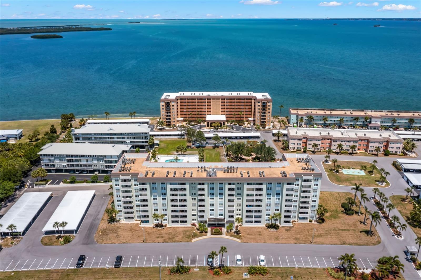 ROYAL STEWART ARMS - Residential