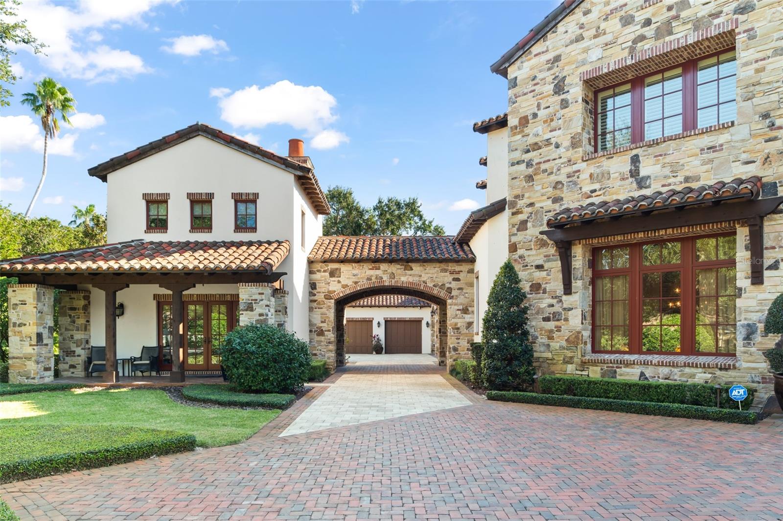 5271 ISLEWORTH COUNTRY CLUB DRIVE