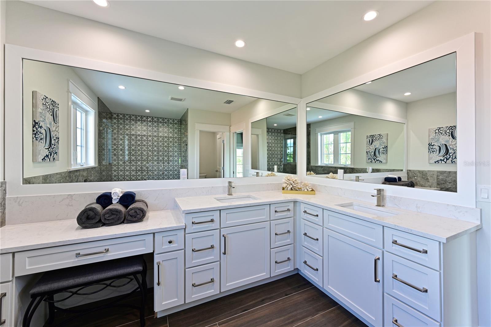 SLEEPY LAGOON PARK 2 - Residential