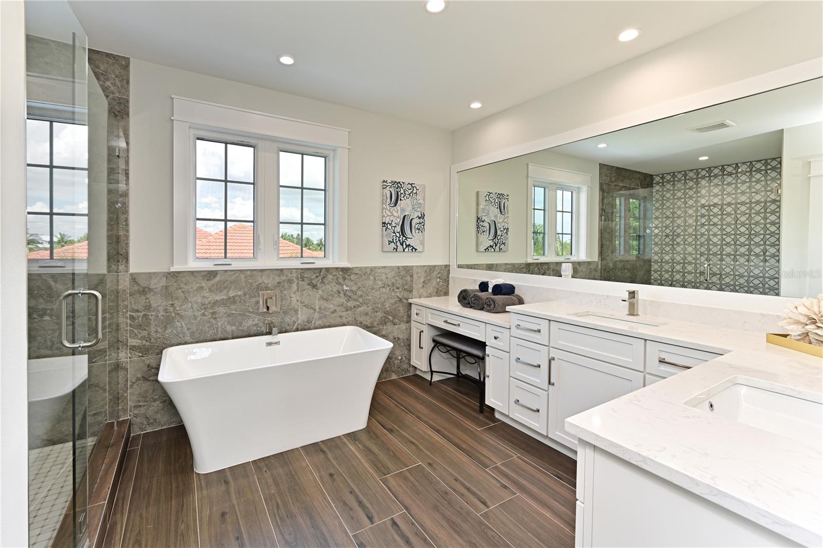 SLEEPY LAGOON PARK 2 - Residential