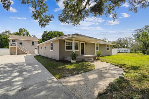 205 W 122ND AVENUE TAMPA FL 33612