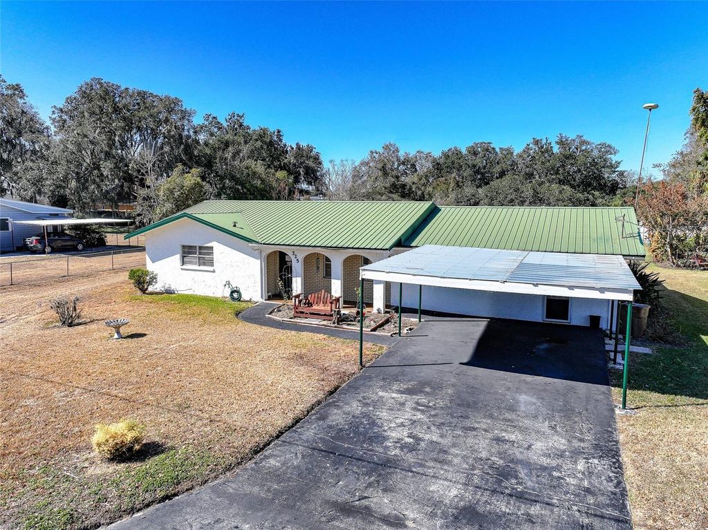Photo of 325 Heard Bridge Road, Wauchula, FL 33873 (MLS # C7521493)