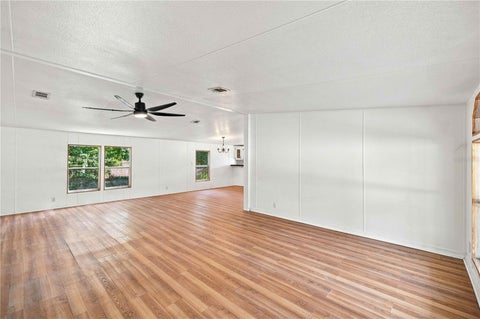 Tiny photo for 2251 SE 136th Avenue, Morriston, FL 32668 (MLS # OM726818)