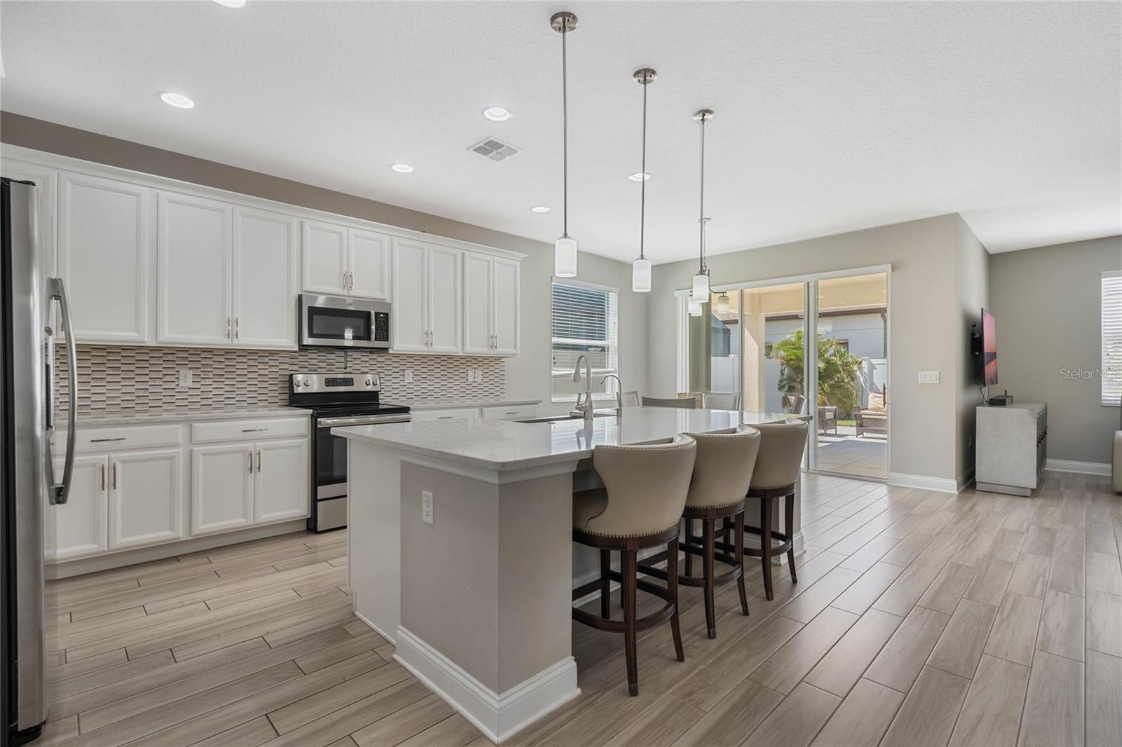 SOMERSET PARK PH 3 - Residential Lease