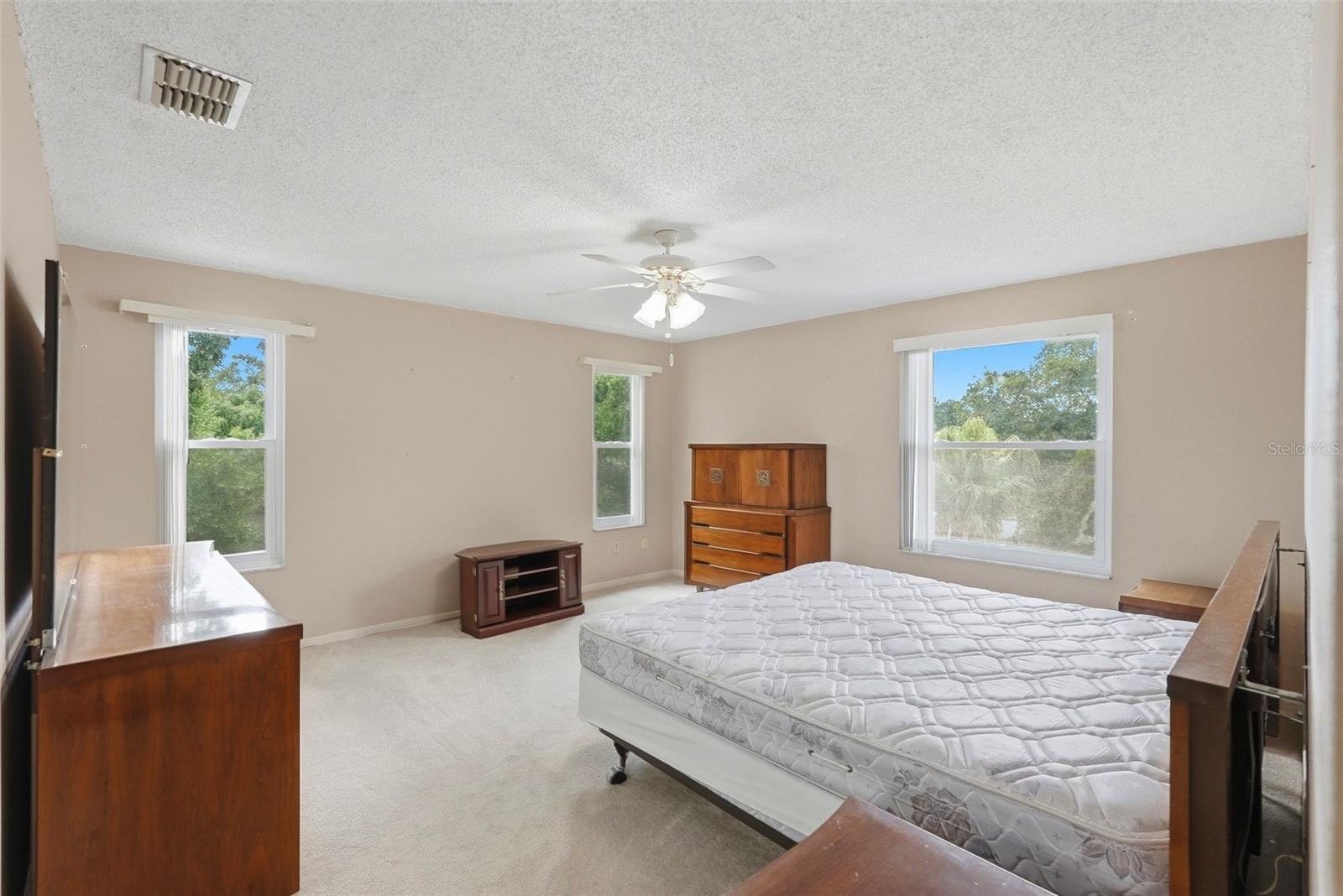 NORTH BAY HILLS FIRST ADD UNIT ONE - Residential