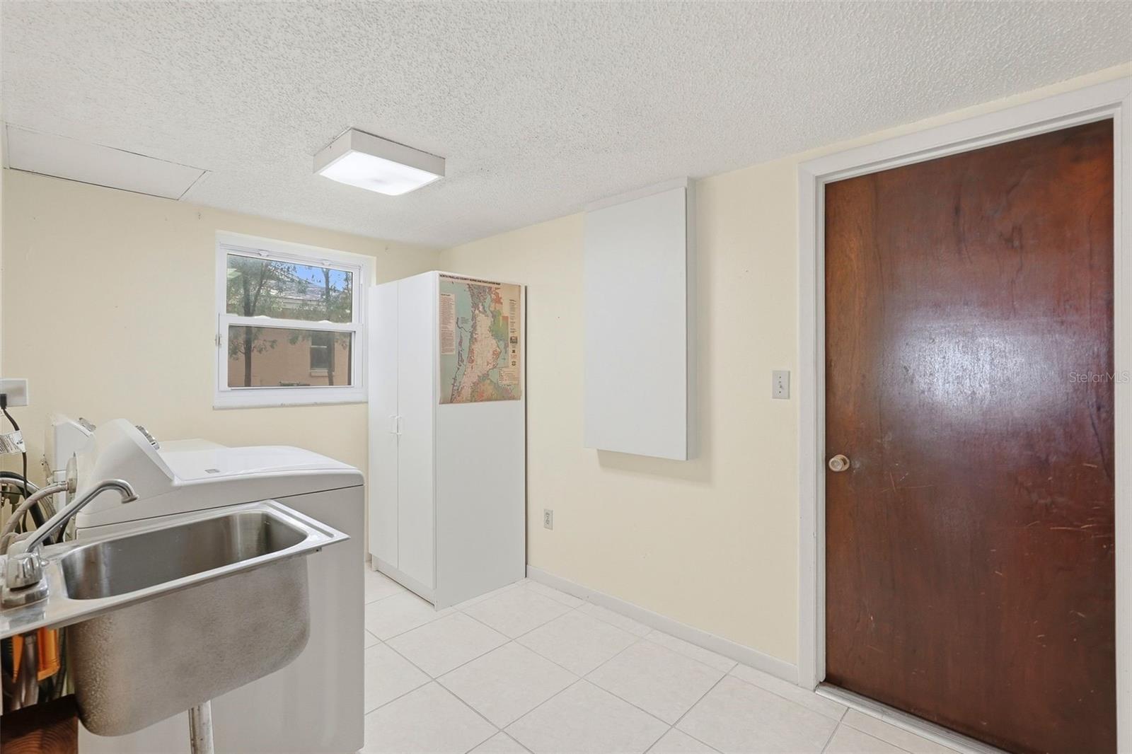 NORTH BAY HILLS FIRST ADD UNIT ONE - Residential