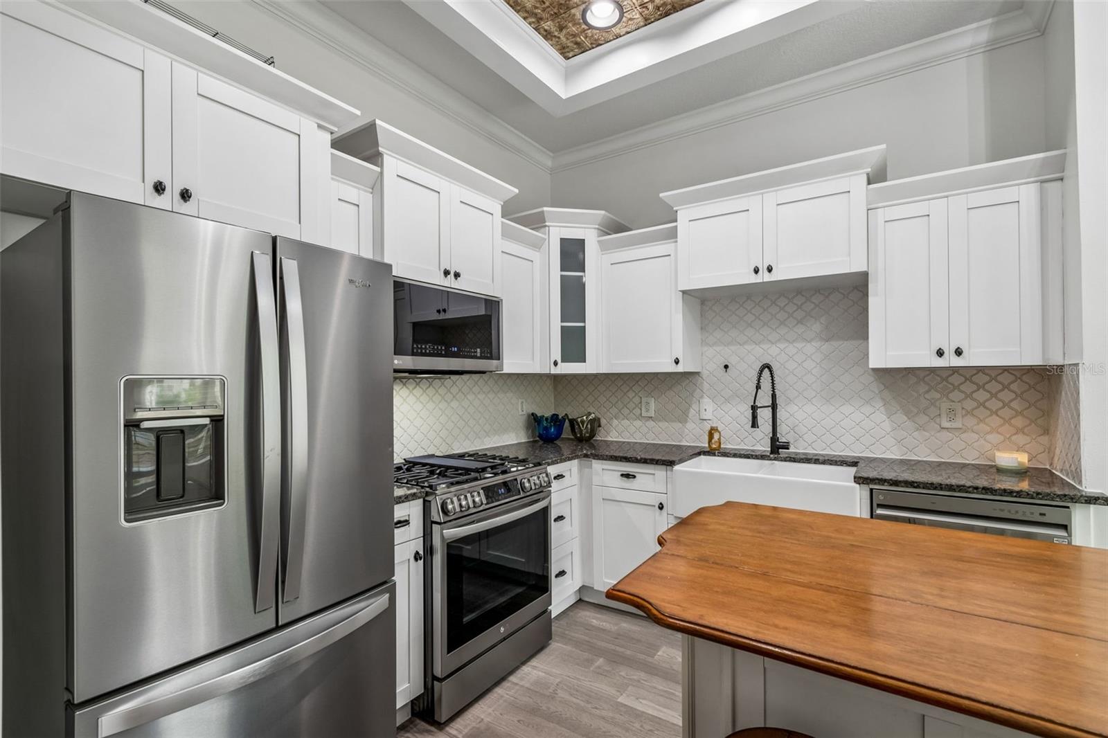 THE SOUTHPOINTE AT BAYSHORE - Residential