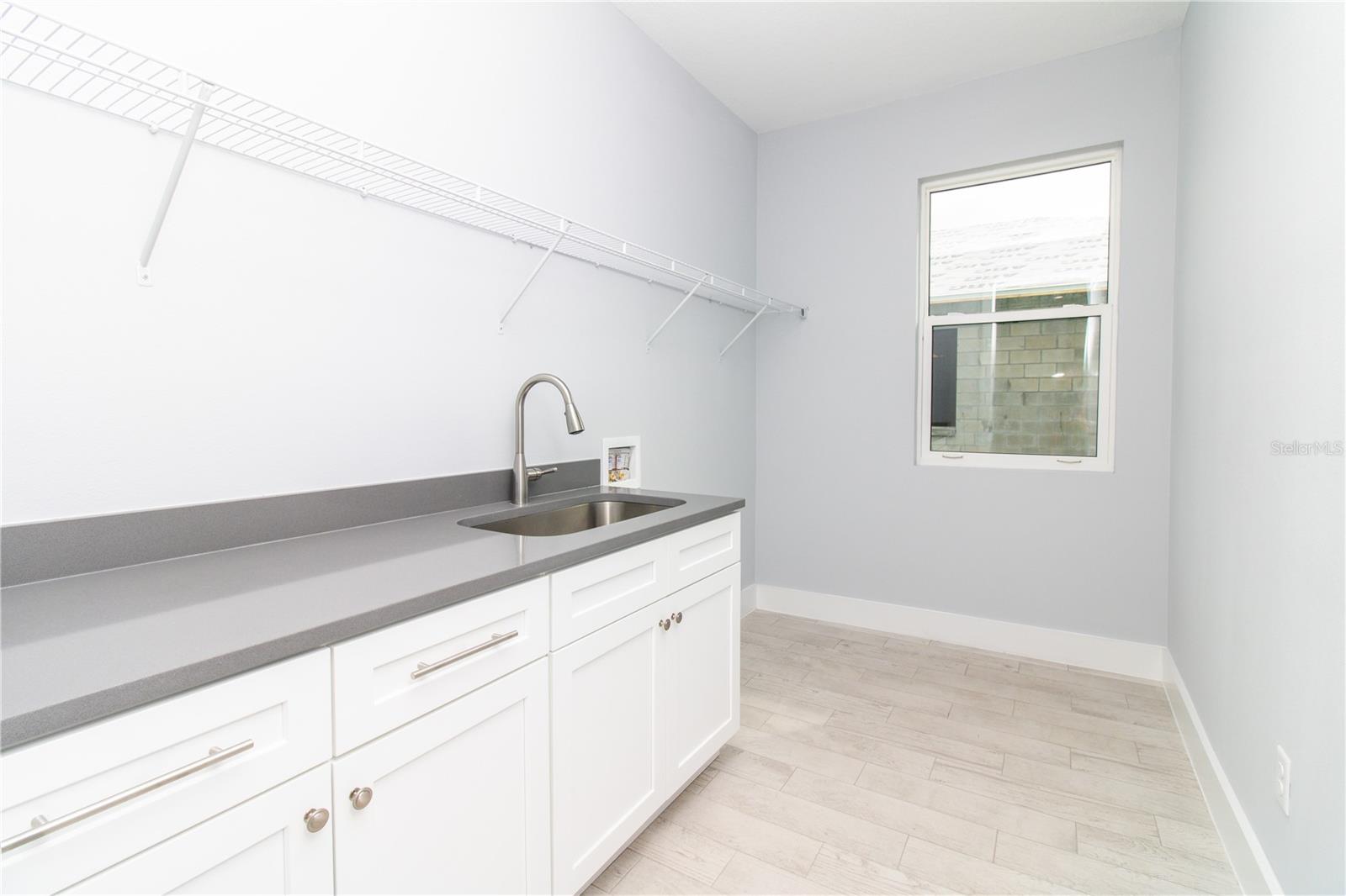 SOUTH WATERFRONT PARK - Residential