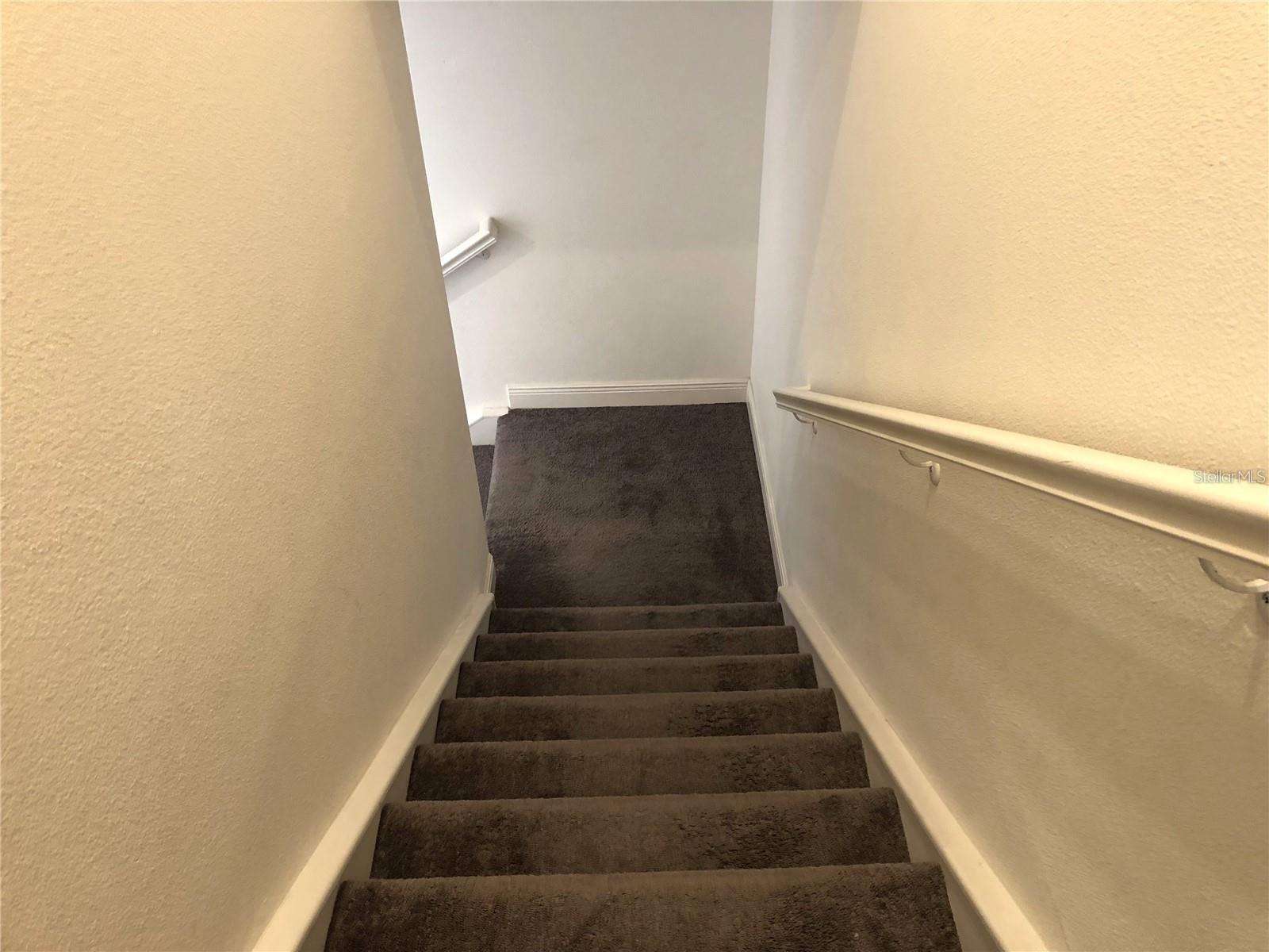 EAGLE CRK VILLAGE L PH 3B - Residential Lease