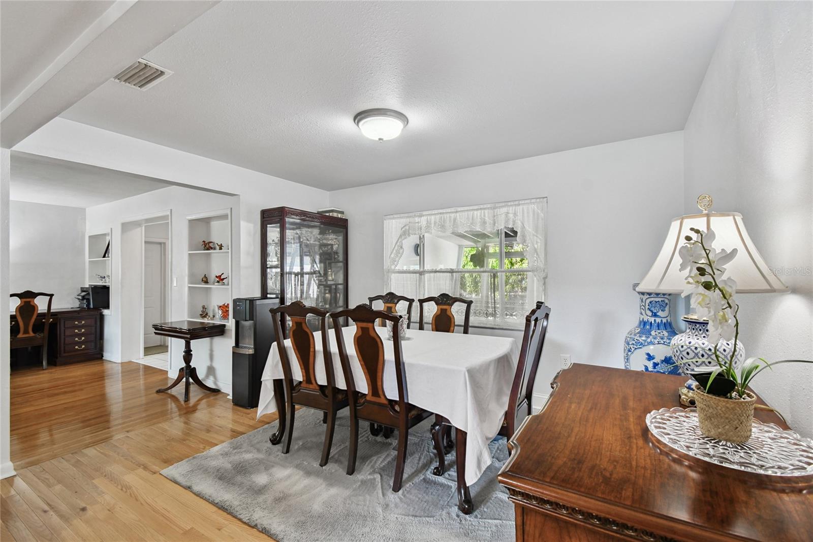 MANHATTAN MANOR REV - Residential