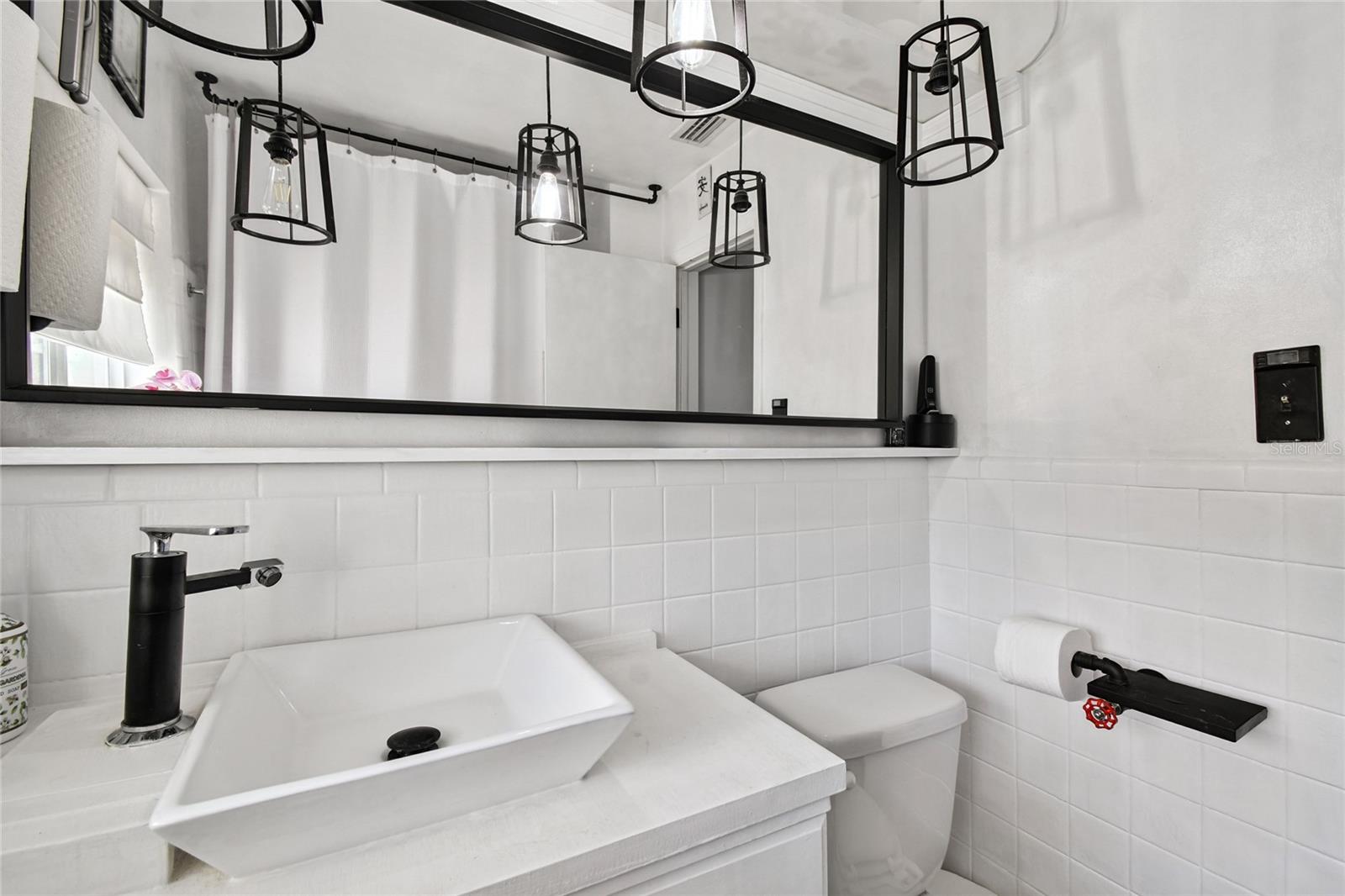 MANHATTAN MANOR REV - Residential