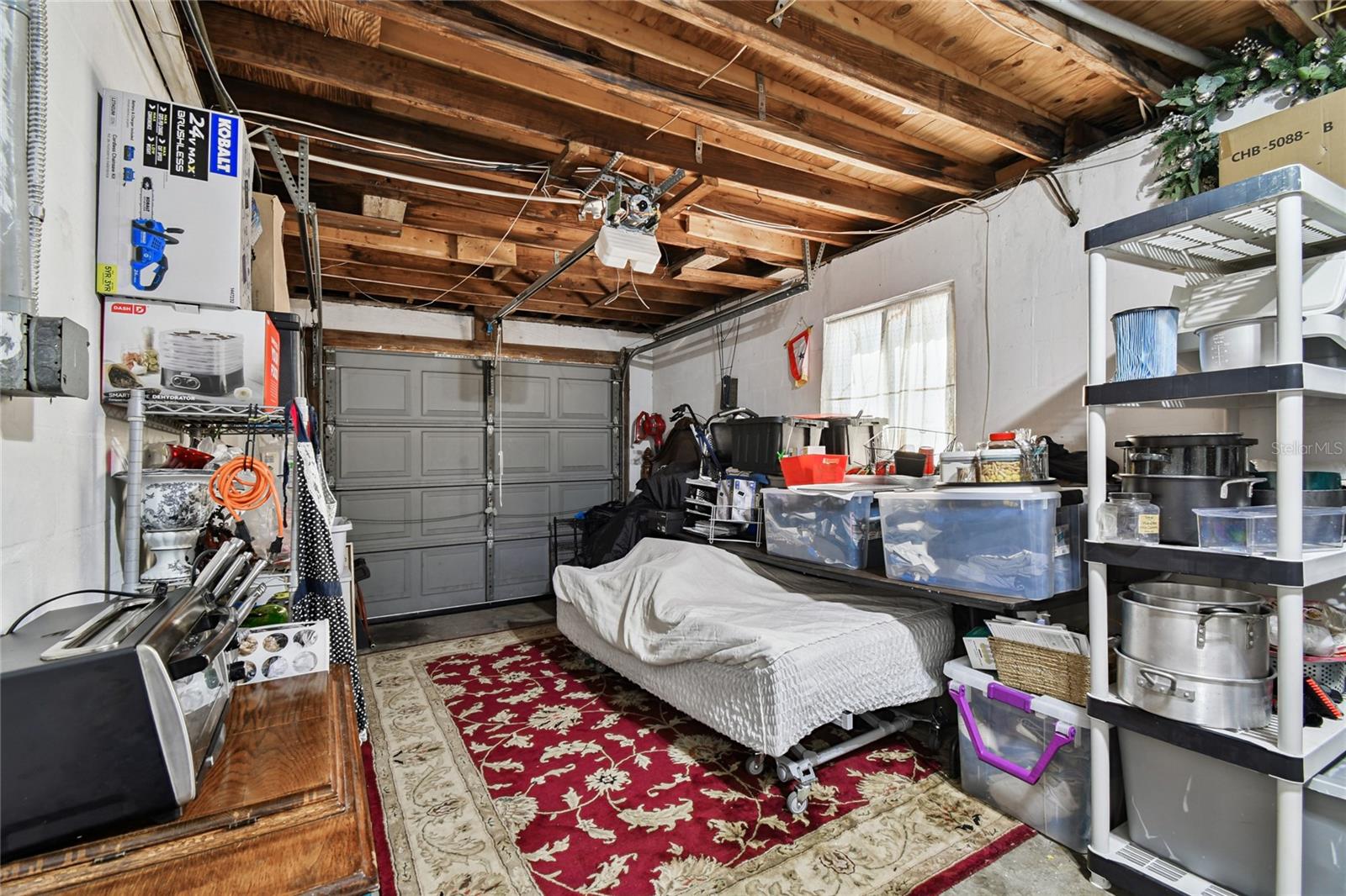 MANHATTAN MANOR REV - Residential