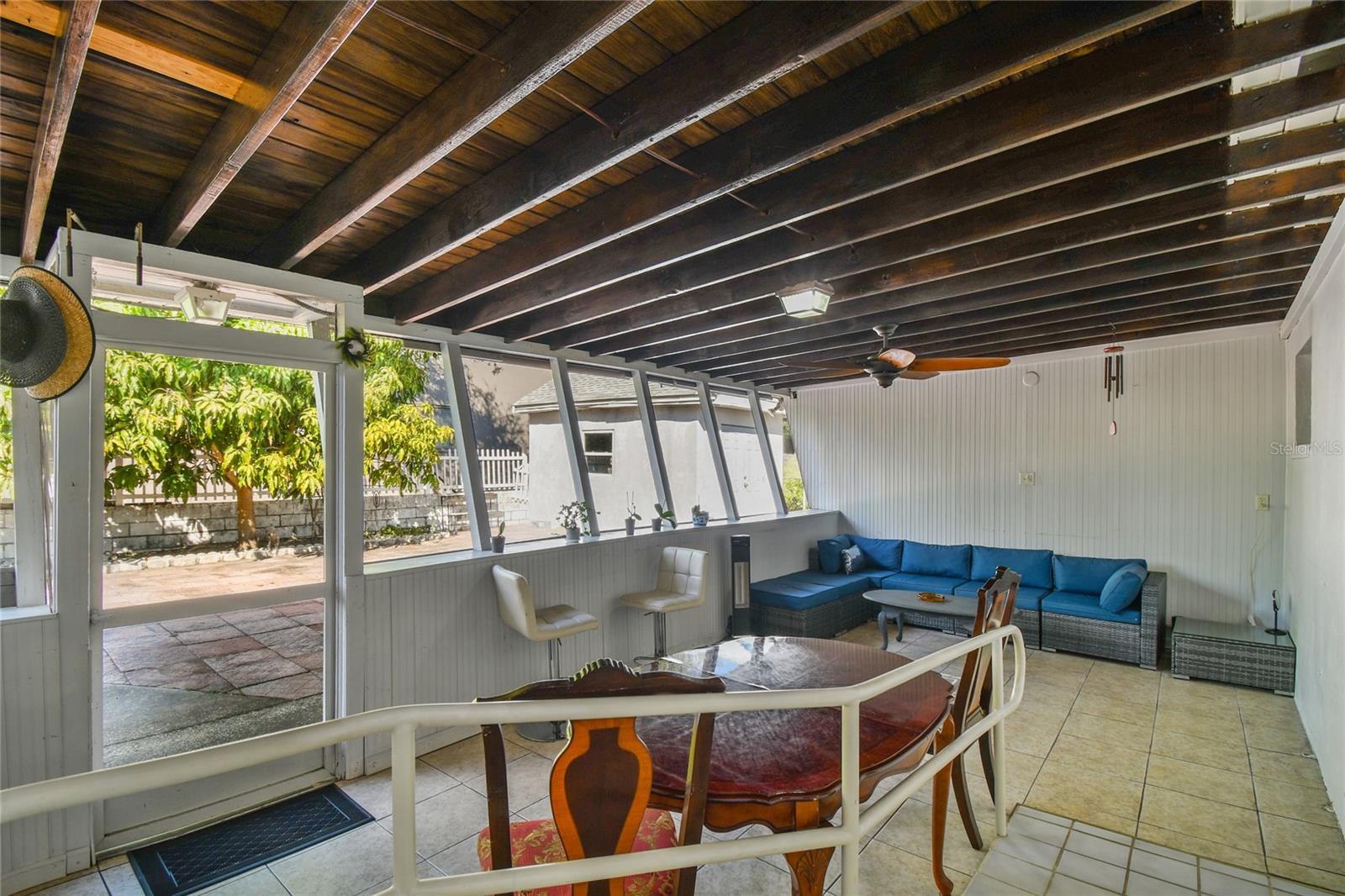 MANHATTAN MANOR REV - Residential