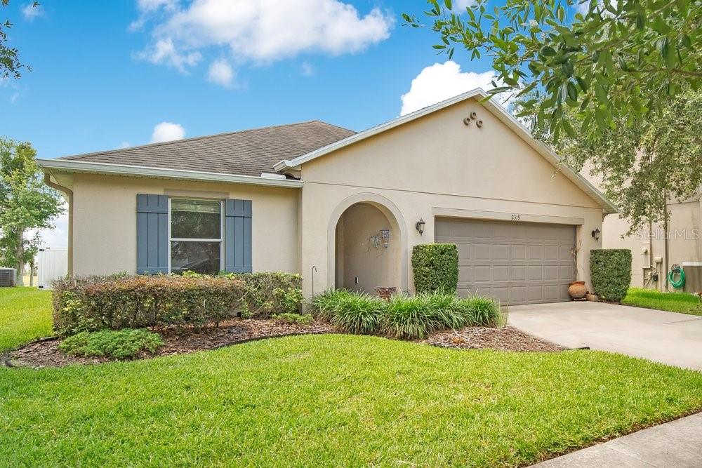 2319 PLANTATION OAK DRIVE
