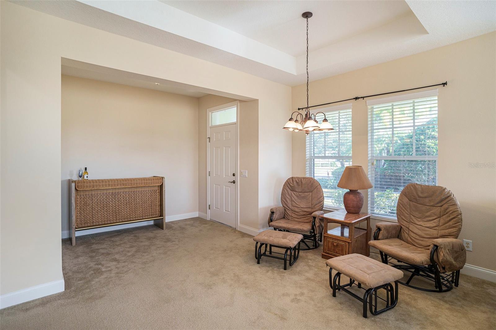 TOWNHOMES AT COMPASS POINTE - Residential