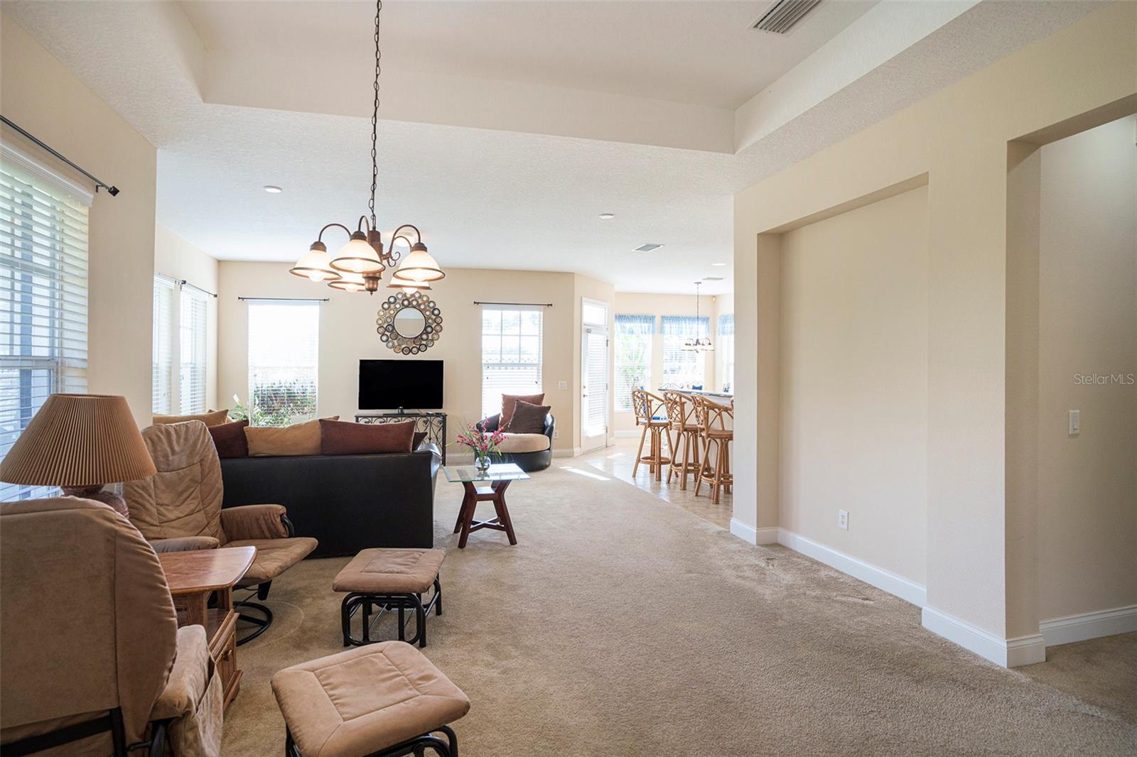 TOWNHOMES AT COMPASS POINTE - Residential