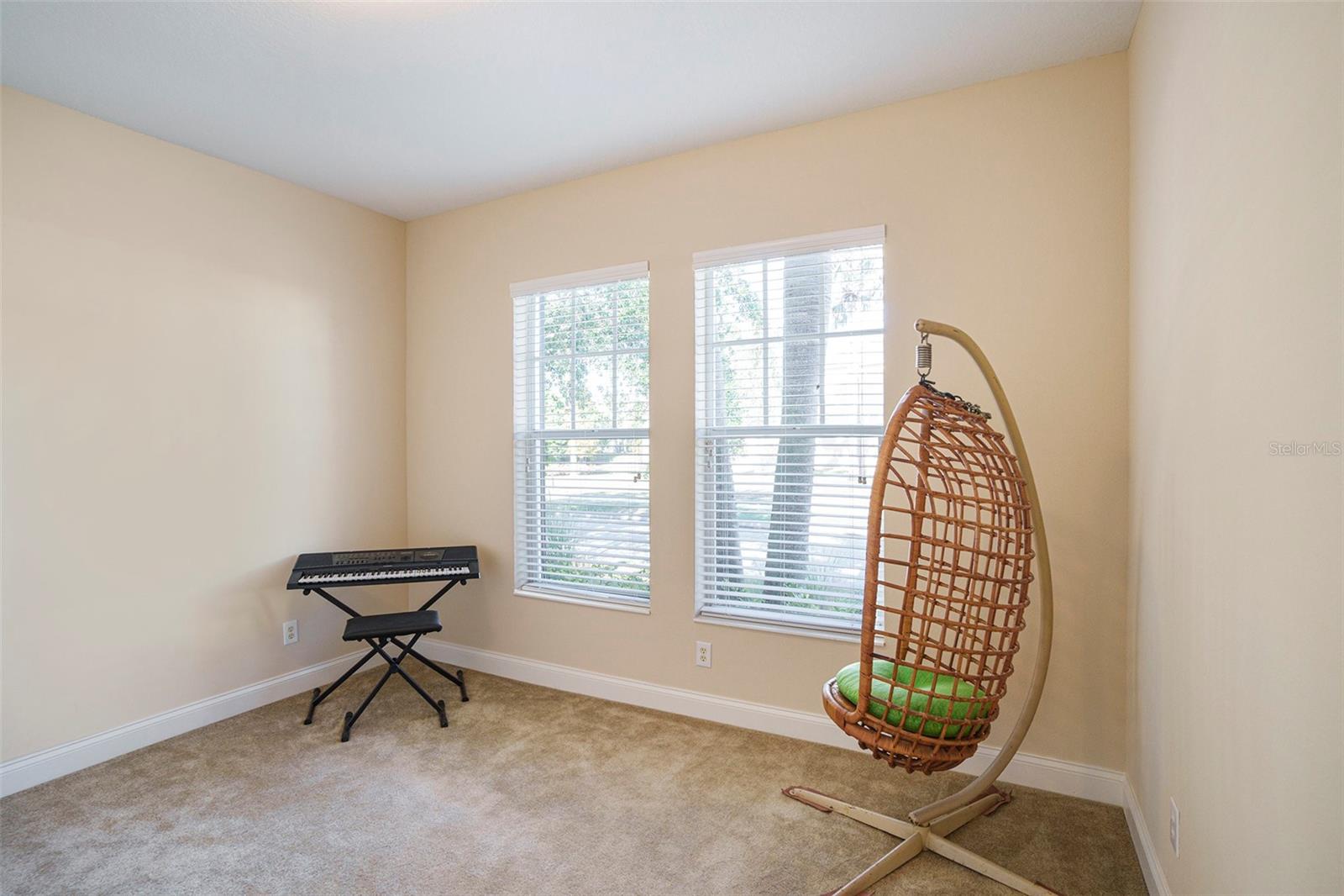 TOWNHOMES AT COMPASS POINTE - Residential