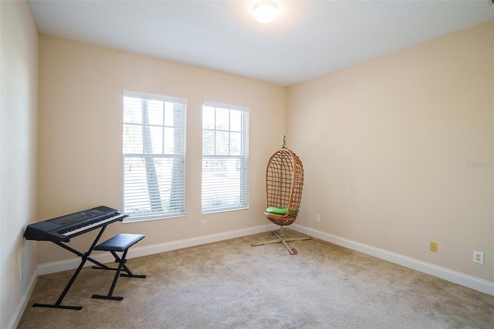 TOWNHOMES AT COMPASS POINTE - Residential