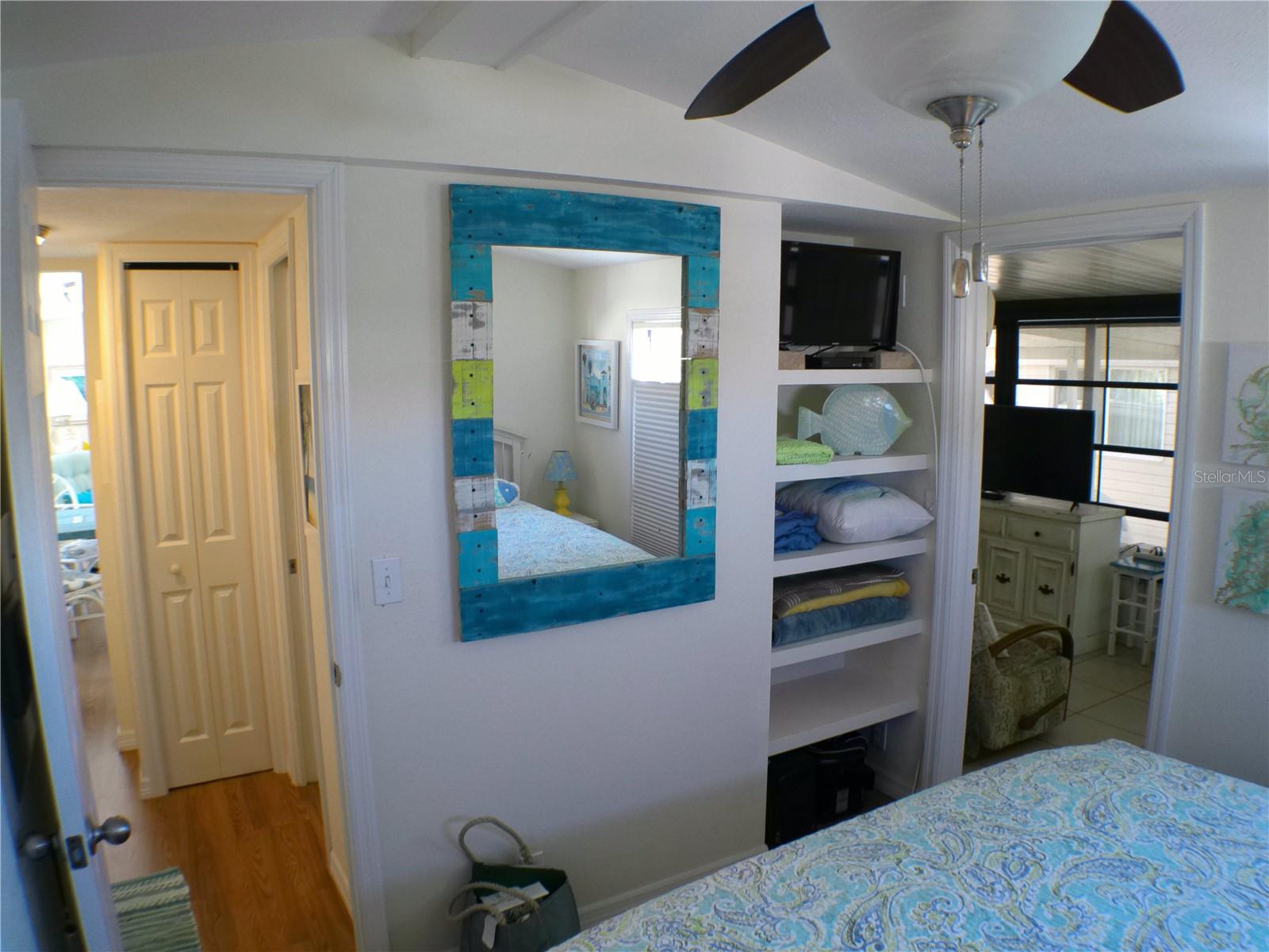 HOLIDAY TRAVEL PARK ENGLEWOOD - Residential