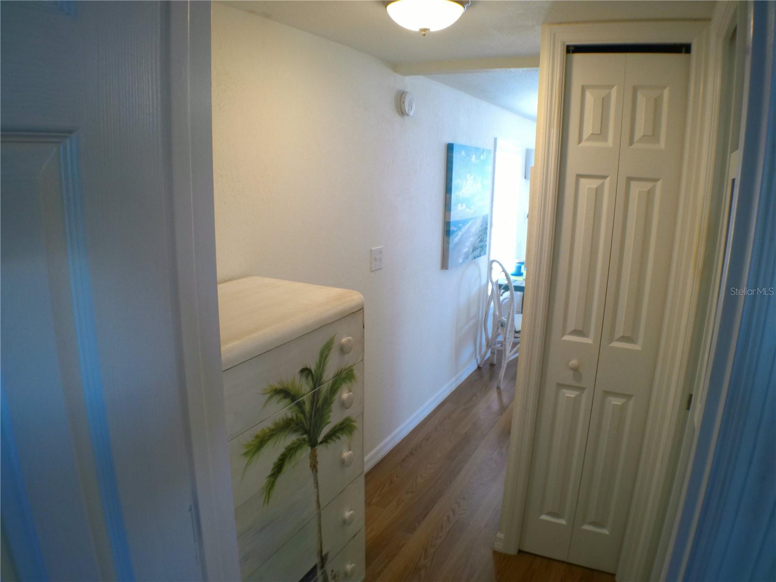 HOLIDAY TRAVEL PARK ENGLEWOOD - Residential