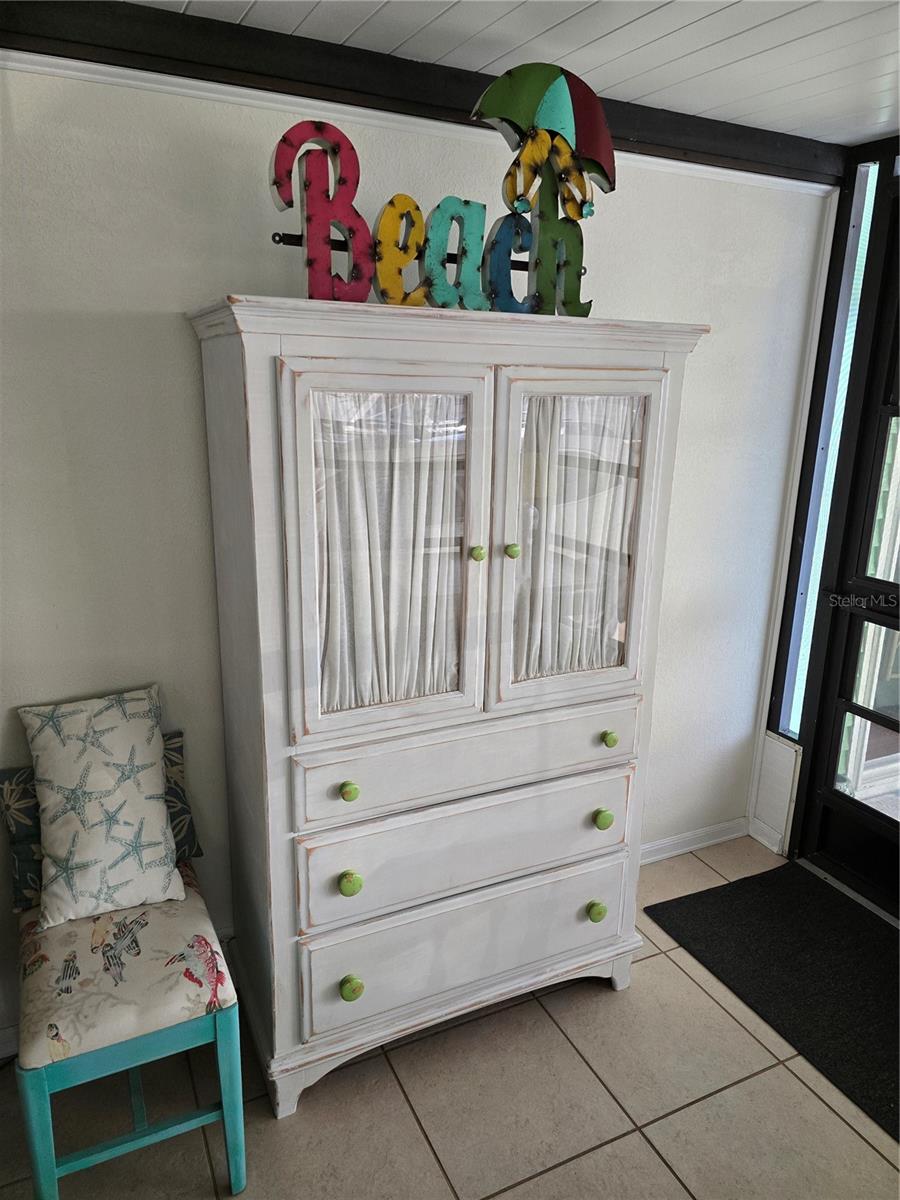 HOLIDAY TRAVEL PARK ENGLEWOOD - Residential