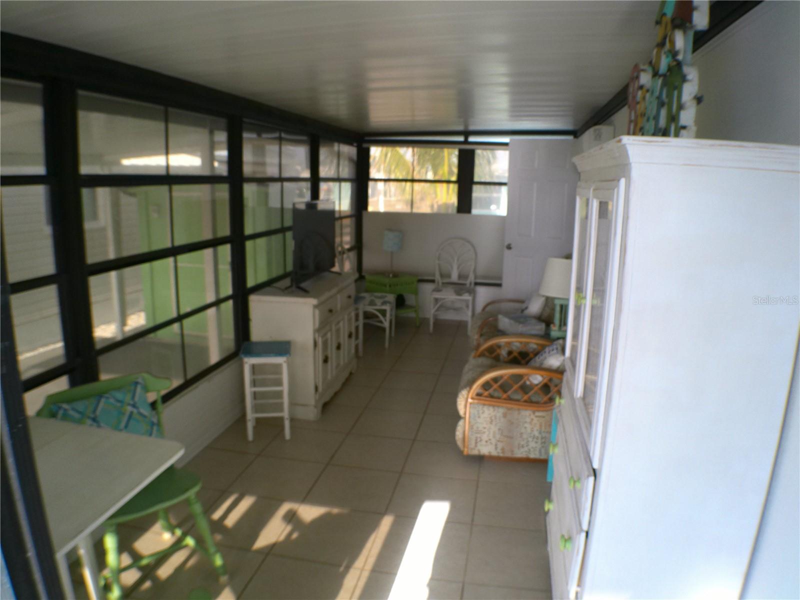 HOLIDAY TRAVEL PARK ENGLEWOOD - Residential