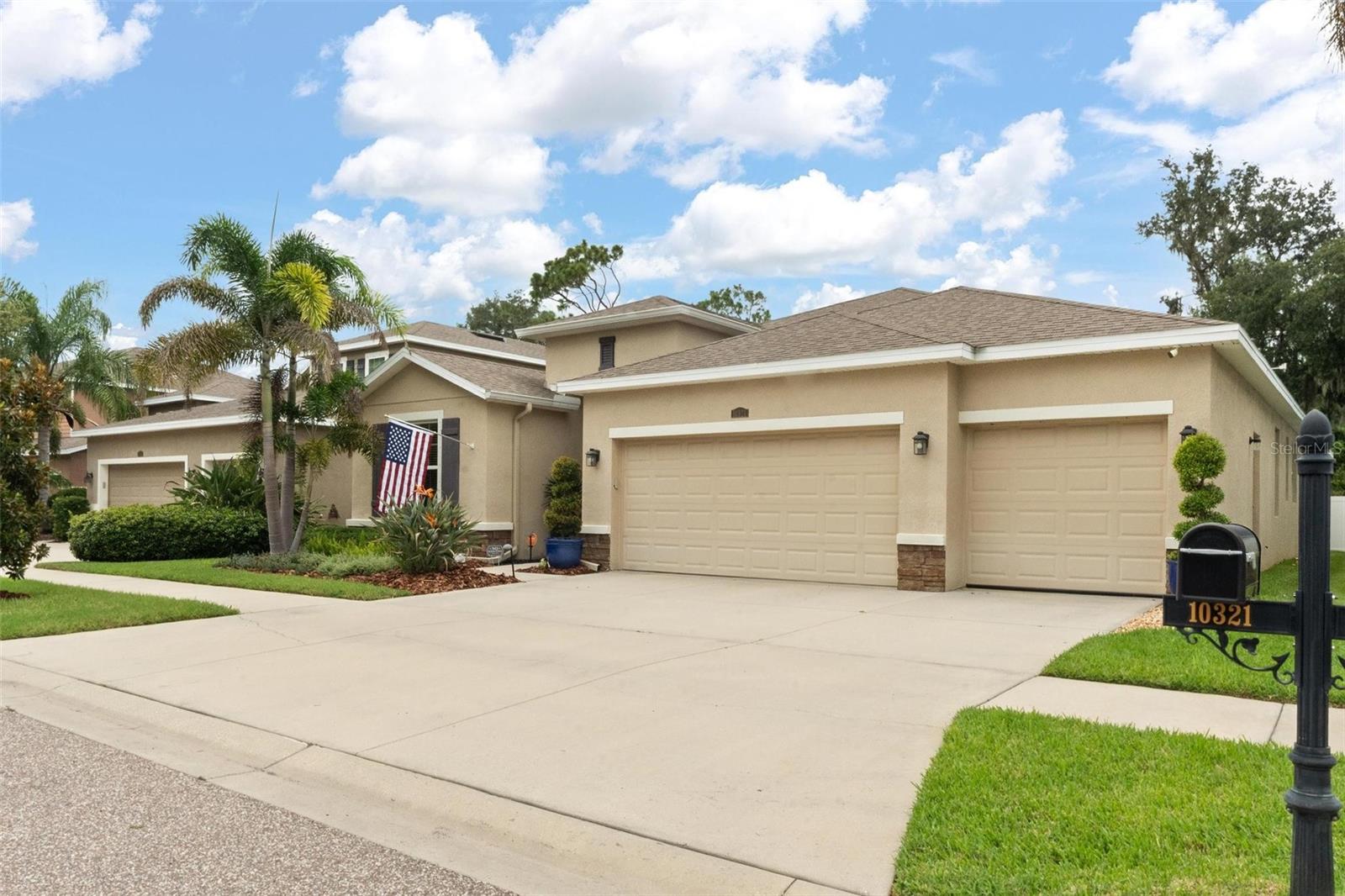 10321 RIVERDALE RISE DRIVE, RIVERVIEW, FL, 33578 4 10321 RIVERDALE RISE DRIVE