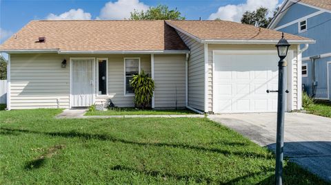 A home in PALMETTO