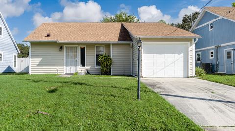 A home in PALMETTO